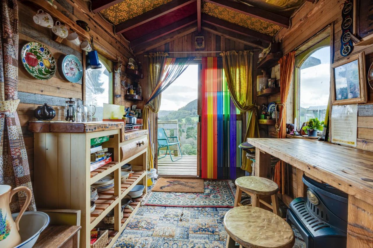 2 X Double Bed Glamping Wagon In Dalby Forest スカーバラ エクステリア 写真